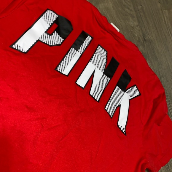 ❌SOLD❌PINK T-shirt - Picture 2 of 5